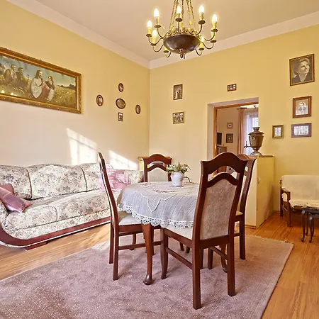 Apartment Ekoidea *